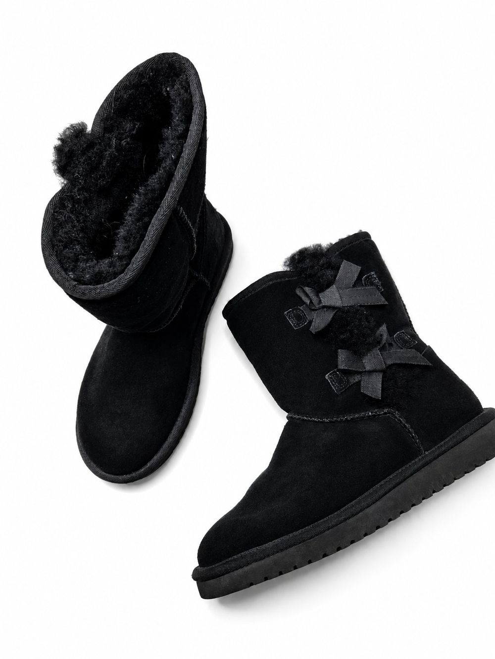 Koolaburra Size 7 Black Shearling Suede Bow Short Winter Boots - Women